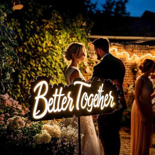 Custom Neon Wedding Sign – Personalized Light Up Name Sign for Wedding or Home Decor